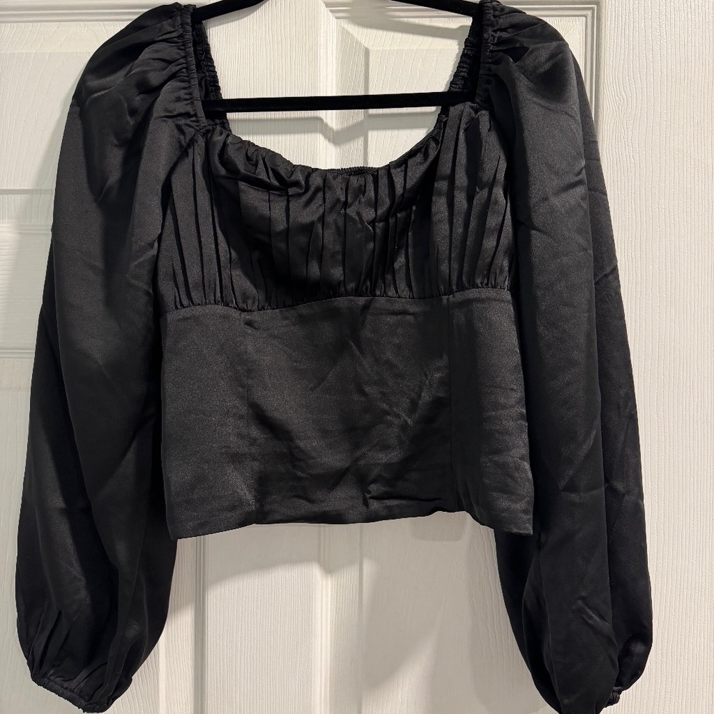 Abercrombie Long-Sleeve Satin Ruched Set Top
